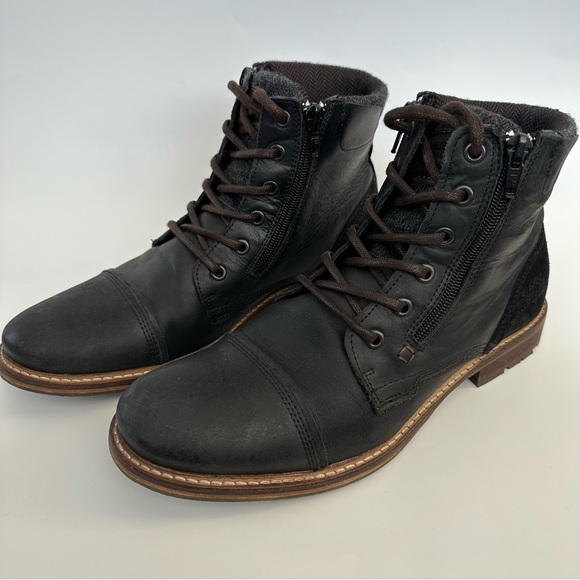 Steve Madden Boots - Picture 2 of 5